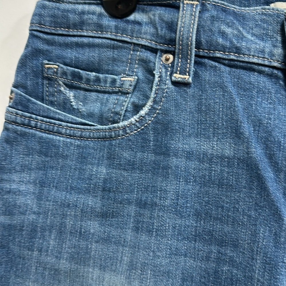 Levi’s Women’s Crop Jeans Size 8 - Picture 5 of 10